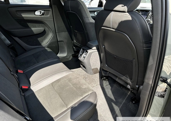 Volvo XC 40 cena 199900 przebieg: 9100, rok produkcji 2022 z Kościerzyna małe 562